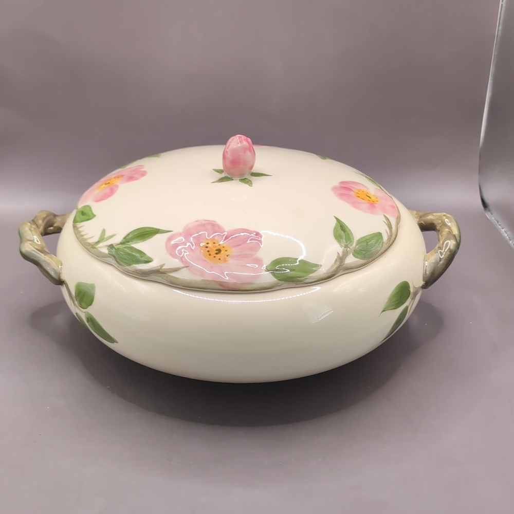 Vintage Franciscan Desert Rose Fine Earthenware 7" Covered Vegetable Bowl